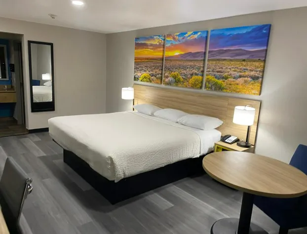 Days Inn by Wyndham El Paso West hotel detail image 4
