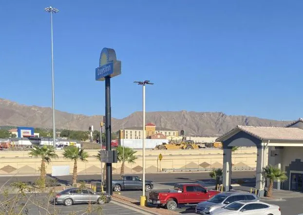 Days Inn by Wyndham El Paso West hotel detail image 2
