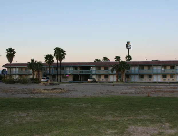 Days Inn & Suites by Wyndham Needles hotel detail image 2