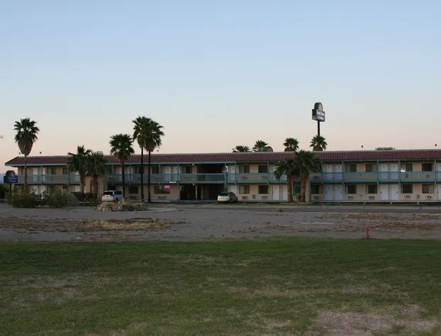 Days Inn & Suites by Wyndham Needles hotel detail image 2