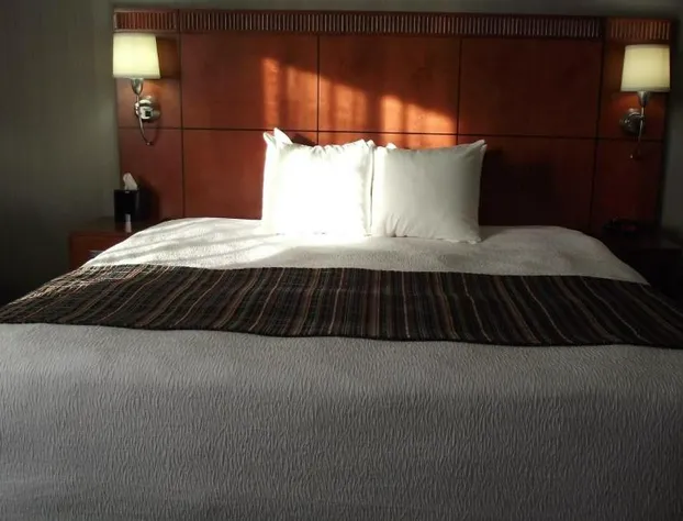 Country Inn & Suites by Radisson, Delta Park North Portland hotel detail image 3