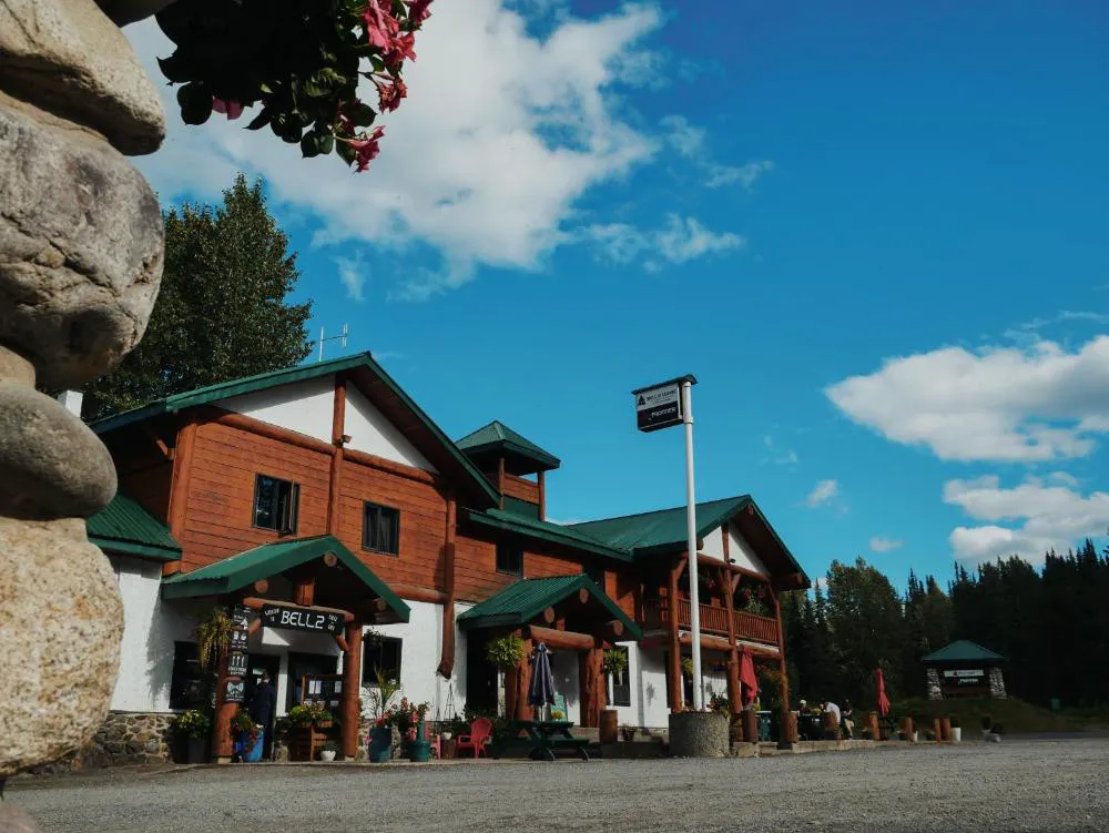 Bell 2 Lodge hotel hero