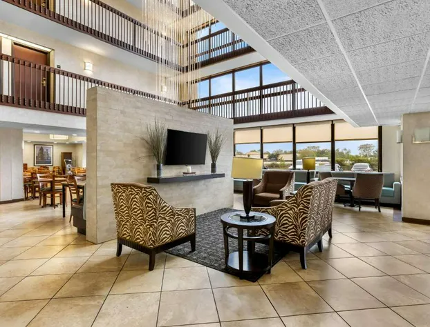 Sonesta Essential Houston Hobby Airport hotel detail image 3