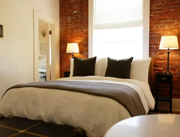 Imperial Hotel + Restaurant hotel detail image 3