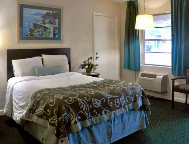 America's Best Inn & Suites Wilmington hotel detail image 3