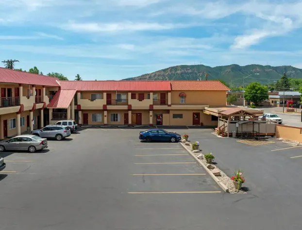 Econo Lodge Inn & Suites Durango hotel detail image 2