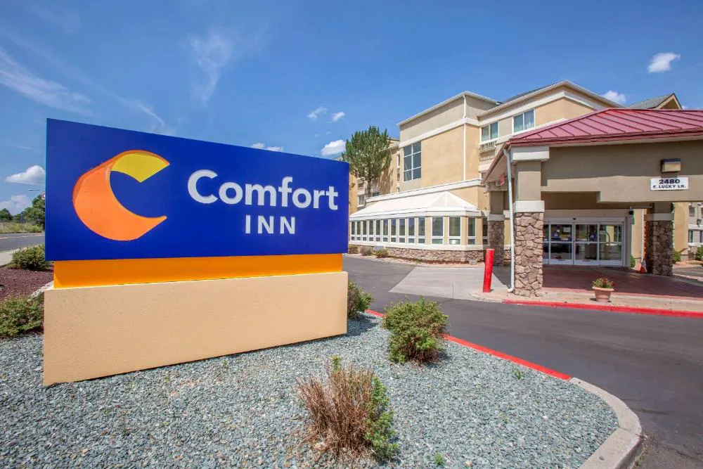 Comfort Inn Flagstaff Lucky Lane I-40 hotel hero