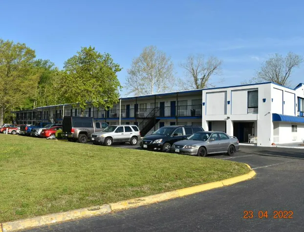 Economy Inn hotel detail image 2