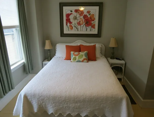 Café Drydock & Inn hotel detail image 1