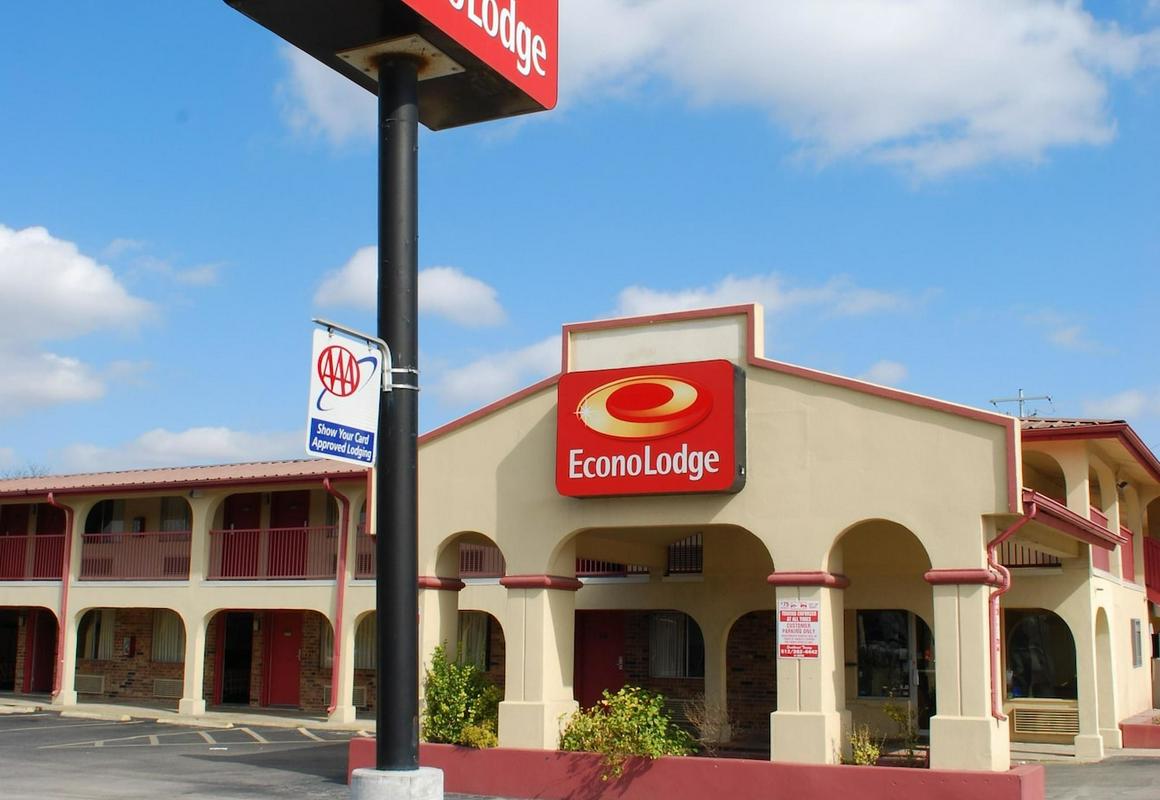 Econo Lodge San Marcos University Area hotel hero