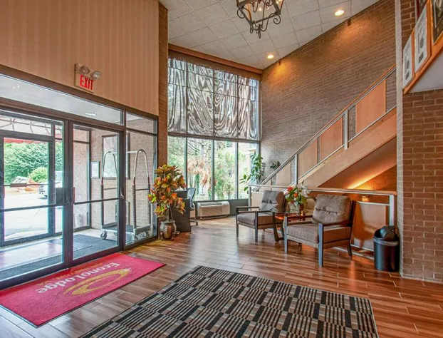 Econo Lodge Metro hotel detail image 2