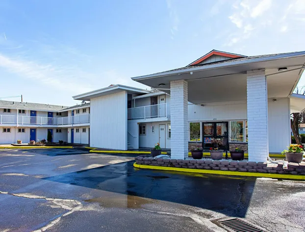 Motel 6 Pendleton, OR - West hotel detail image 1