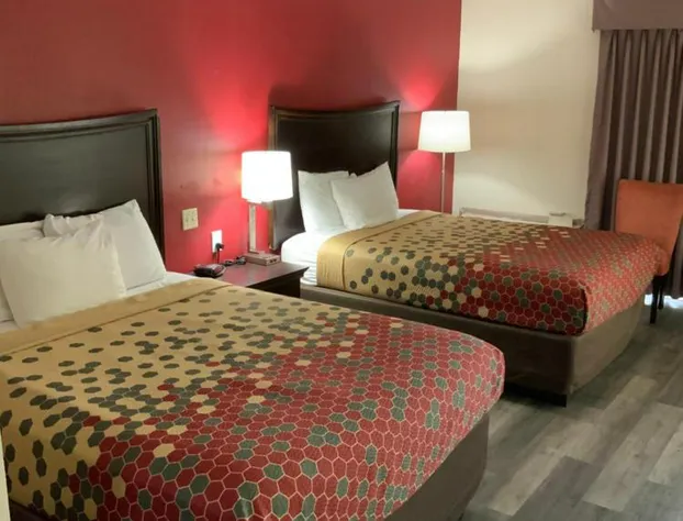 Perry Inn & Suites By Capital O National Fairground GA I 75 hotel detail image 2