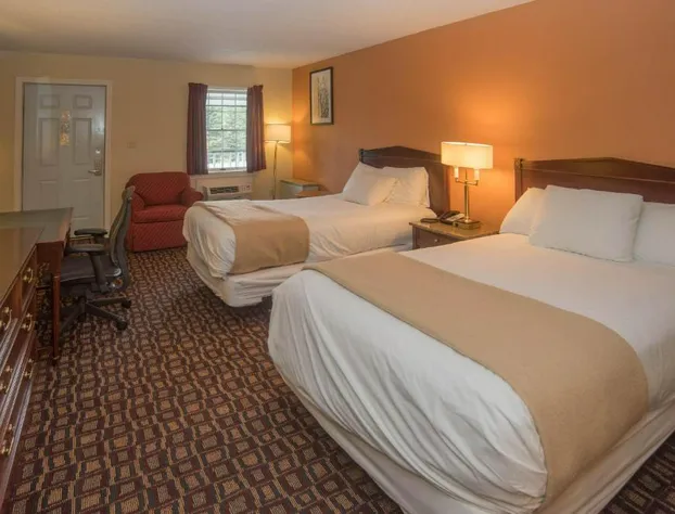 Colonnade Inn hotel detail image 3