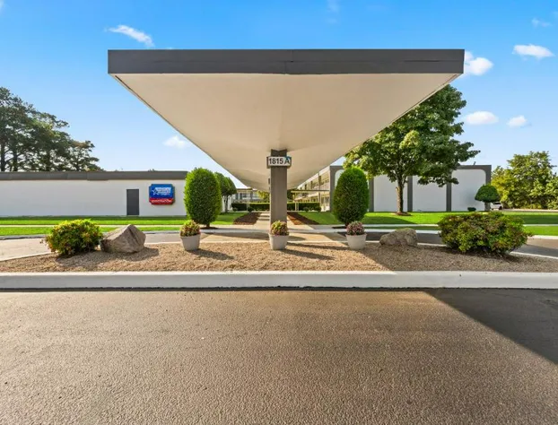 Americas Best Value Inn Wilson hotel detail image 2