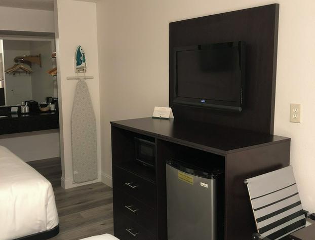 Green Palms Extended Stay hotel detail image 3