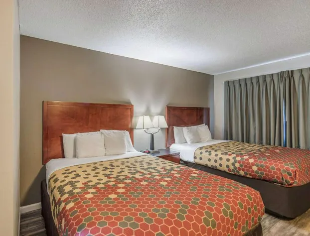 Econo Lodge Inn & Suites Yreka hotel detail image 3