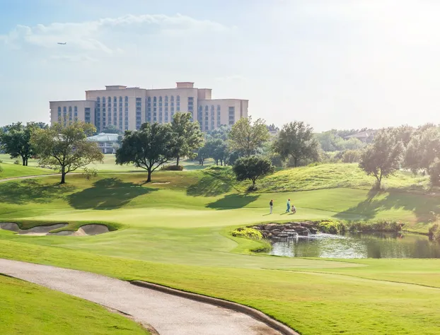 Four Seasons Resort & Club Dallas at Las Colinas hotel detail image 3