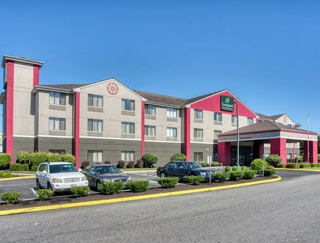 Evergreen Inn and Suites hotel detail image 1