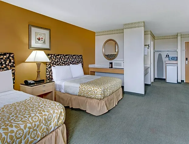 Days Hotel & Conference Center by Wyndham Methuen MA hotel detail image 3