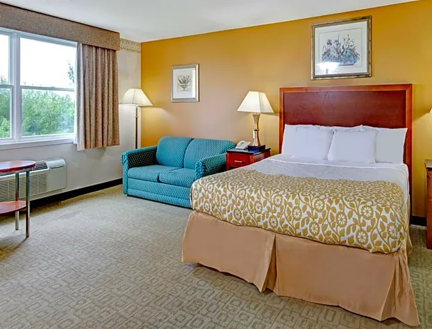 Days Hotel & Conference Center by Wyndham Methuen MA hotel detail image 4