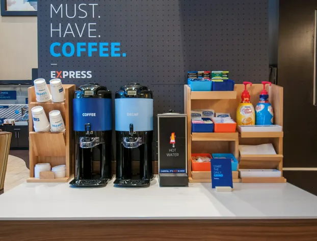 Holiday Inn Express & Suites Houston North Intercontinental by IHG hotel detail image 4