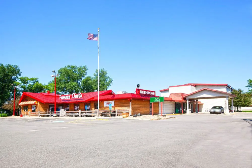 Med City Inn & Suites - Mayo Clinic Area hotel hero