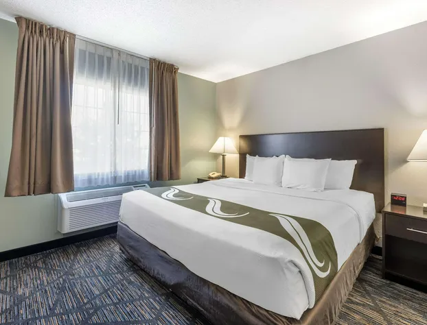 Quality Inn & Suites hotel detail image 4