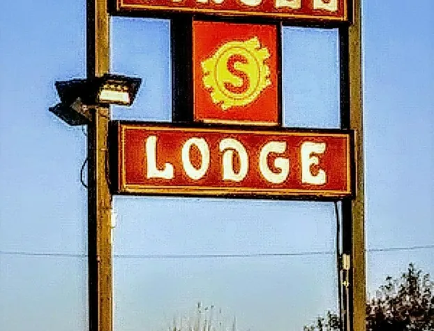 Circle S Lodge hotel detail image 3