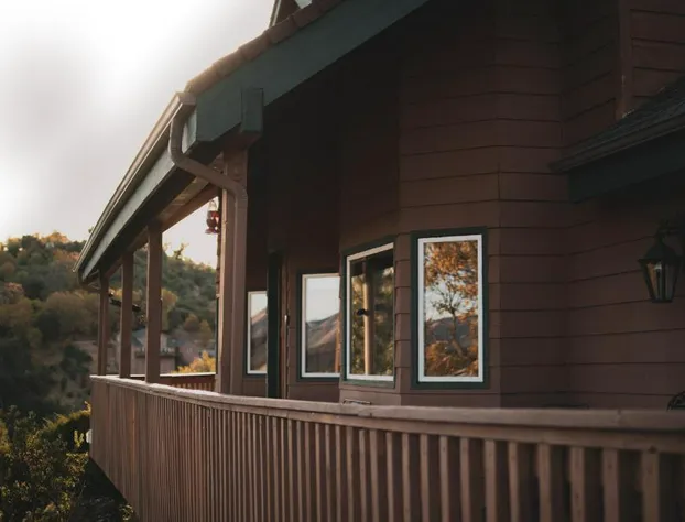Tucker Peak Lodge hotel detail image 1