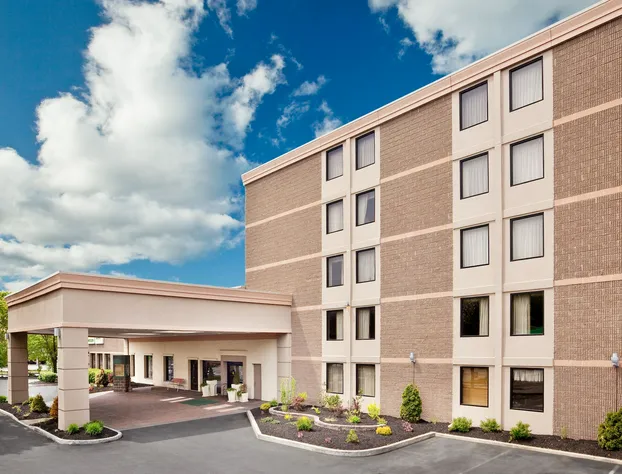 Holiday Inn Auburn-Finger Lakes Region by IHG hotel detail image 1