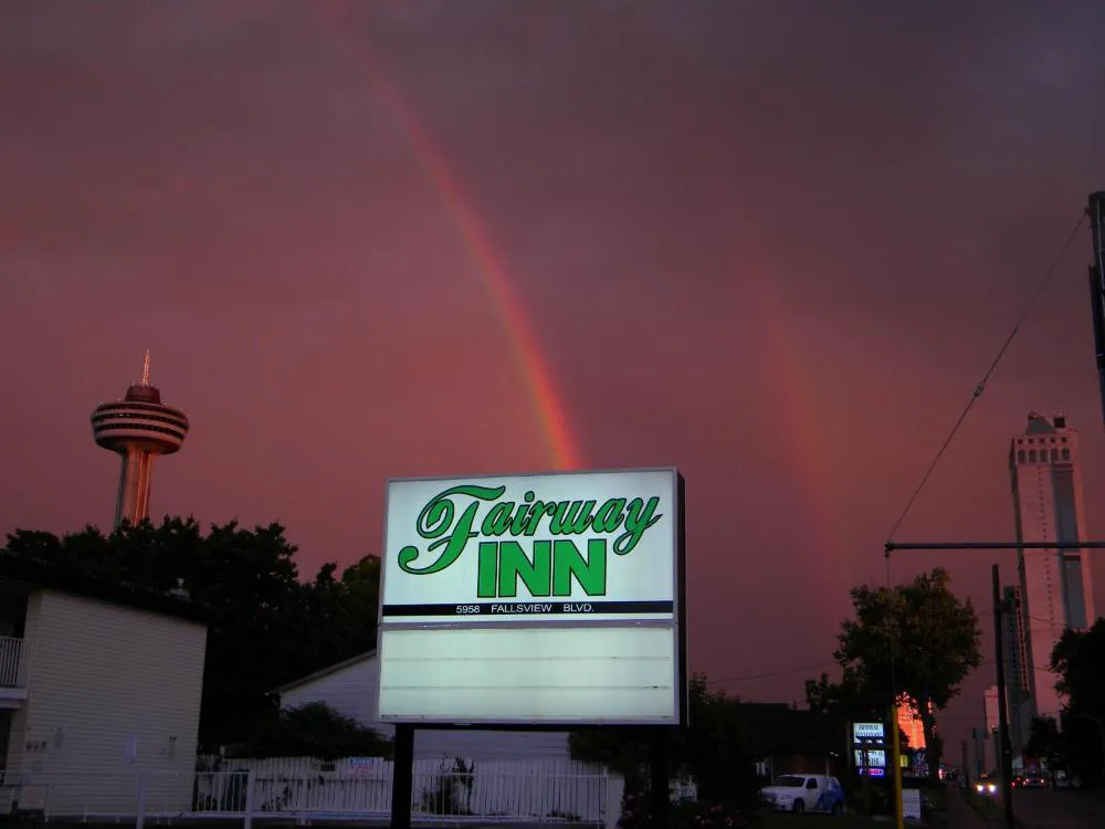Fairway Inn by the Falls hotel hero