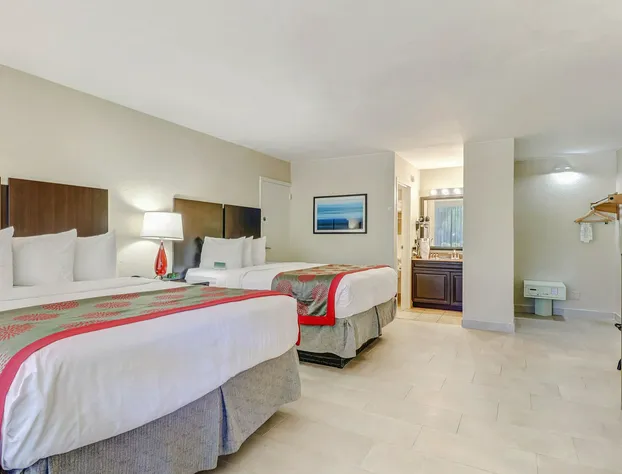 Collins Hotel Naples hotel detail image 3