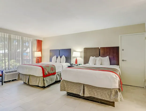 Collins Hotel Naples hotel detail image 4