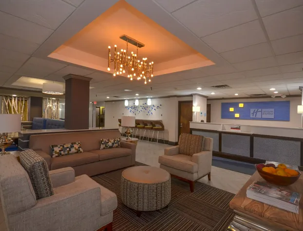 Holiday Inn Express Fayetteville- Univ of AR Area by IHG hotel detail image 2