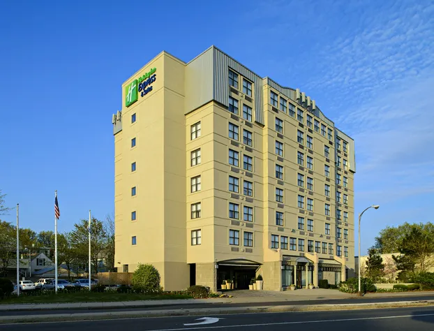 Holiday Inn Express & Suites Boston - Cambridge by IHG hotel detail image 1