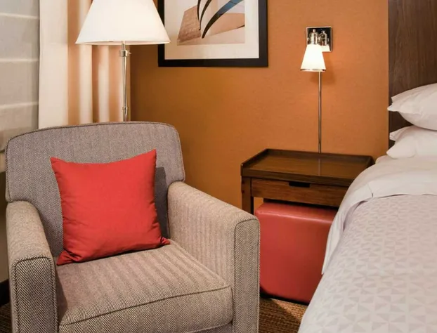 Four Points by Sheraton Cleveland Airport hotel detail image 4