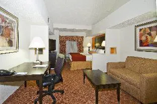 Best Western Plus Rockwall Inn & Suites hotel detail image 4