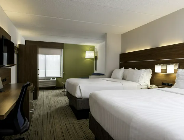 Holiday Inn Express & Suites Charlotte Arpt-Belmont by IHG hotel detail image 3