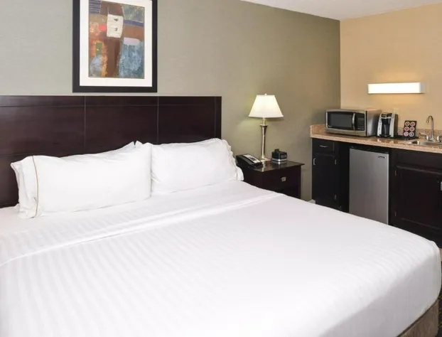 Country Inn & Suites by Radisson, Benton Harbor-St. Joseph, MI hotel detail image 1