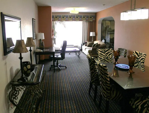 Comfort Inn & Suites Asheboro East hotel detail image 2