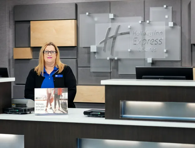 Holiday Inn Express & Suites Milton East I-10 by IHG hotel detail image 4