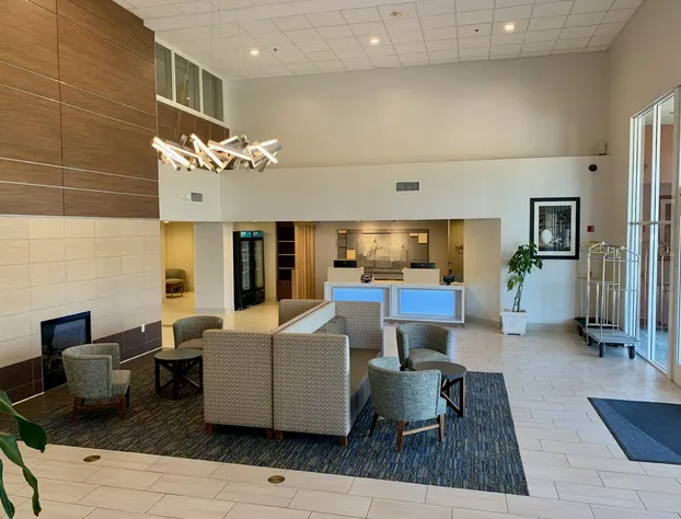 Holiday Inn Express Hotel & Suites Tracy by IHG hotel detail image 3