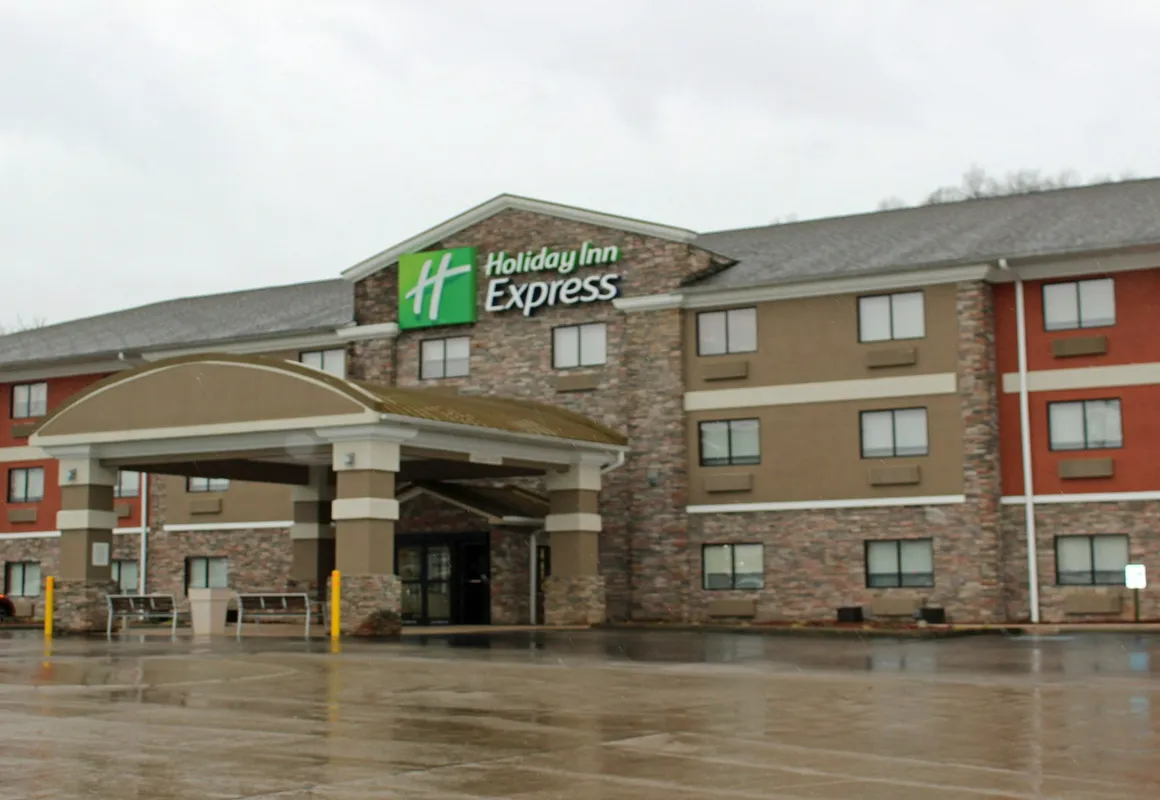 Holiday Inn Express Winfield by IHG hotel hero