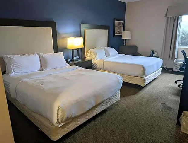 Wingate by Wyndham Ashland hotel detail image 2