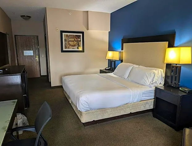 Wingate by Wyndham Ashland hotel detail image 4