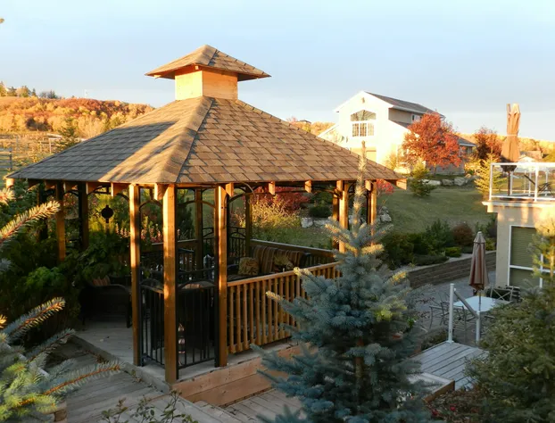 The Stone Gate Inn Bed & Breakfast hotel detail image 4