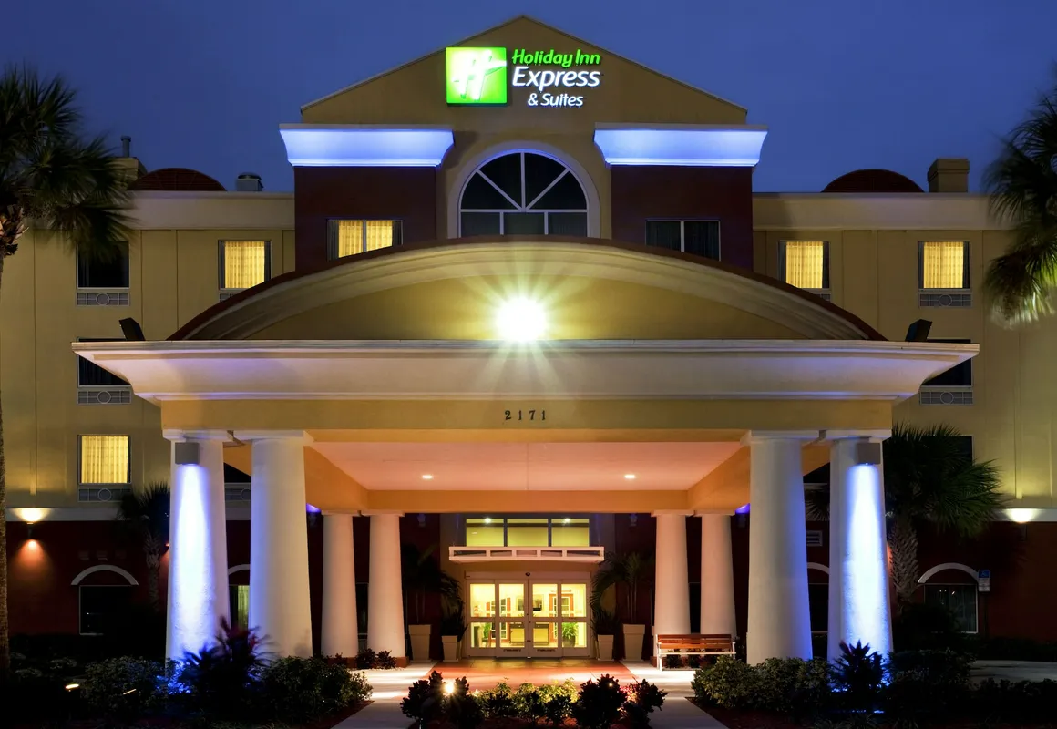 Holiday Inn Express St. Petersburg North (I-275) by IHG hotel hero