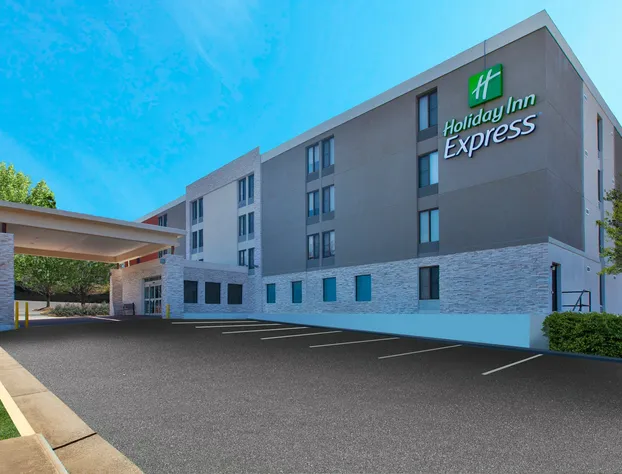 Holiday Inn Express Fairfax - Arlington Boulevard by IHG hotel detail image 1