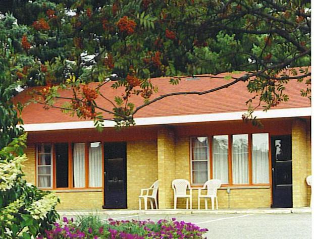 Red Top Motor Inn hotel detail image 1